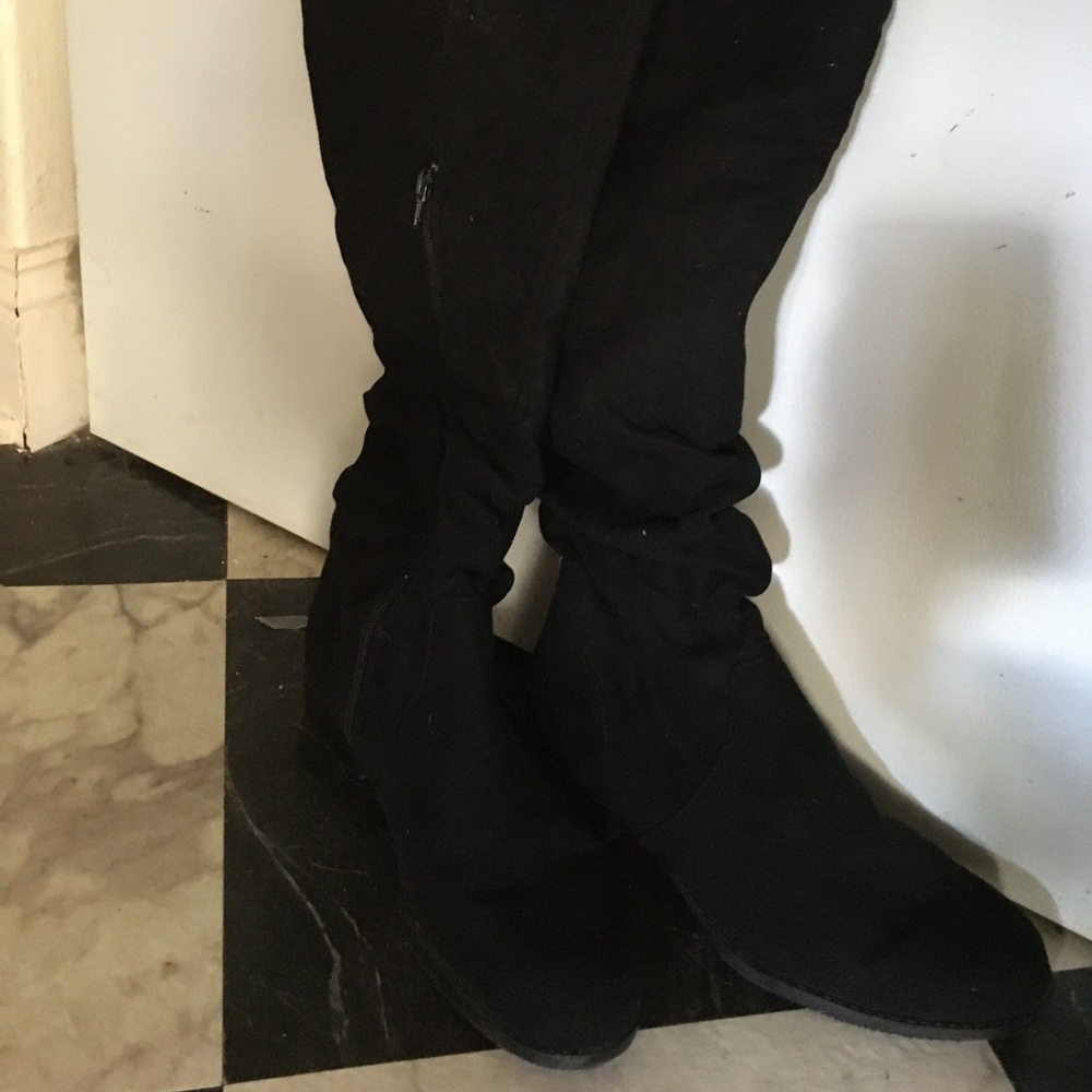 Forever 21 tall slouch boot size 7.5 NEVER WORN!
